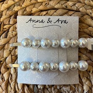 Pearl clips